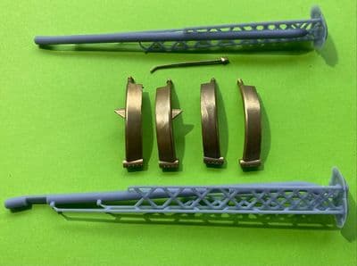 Bell AH-1 G Cobra Early Production skids for 1/32 ICM kit