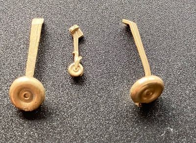 Cessna L-19 / O-1 Cessna Bird Dog undercarriage for 1/72 Airfix kit