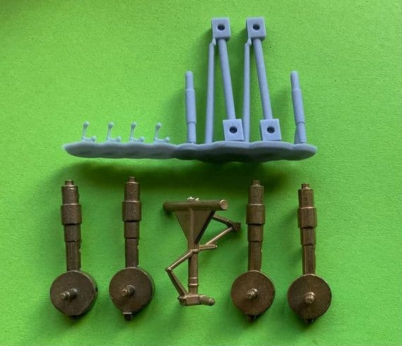 Lockheed Hercules C-130 undercarriage for 1/48 Italeri kit