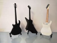 (Metallica) James Hetfield, Kirk Hammett, Cliff Burton: Miniature Guitar Set 2