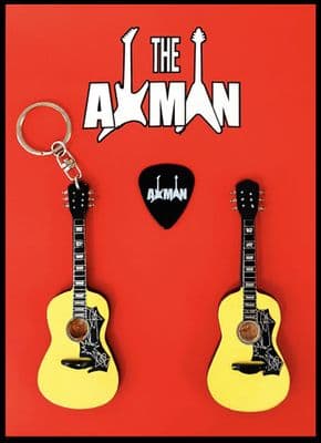 Elvis Presley: Acoustic - Keyring & Magnet Variation (UK Seller)