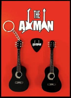 Johnny Cash: Black Acoustic D-35 - Keyring & Magnet Variation