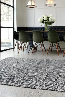 Asiatic Sloan Rug | Black