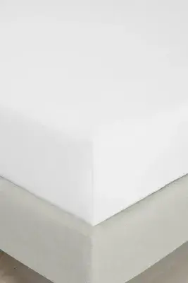 Bianca  200TC Percale Fitted Sheet | White