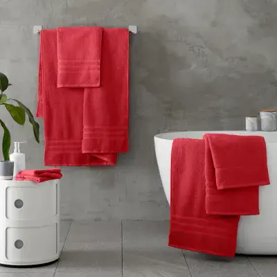 Catherine Landfield  Zero Twist  Towel| Red
