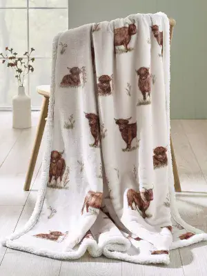 Catherine Lansfield Angus Highland Cow Throw | Natural