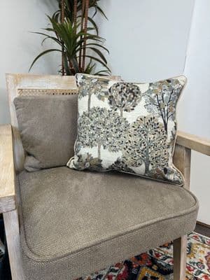 Fullshire   Arbre  Cushion  Cover 43x43 cm | Cloud Dancer