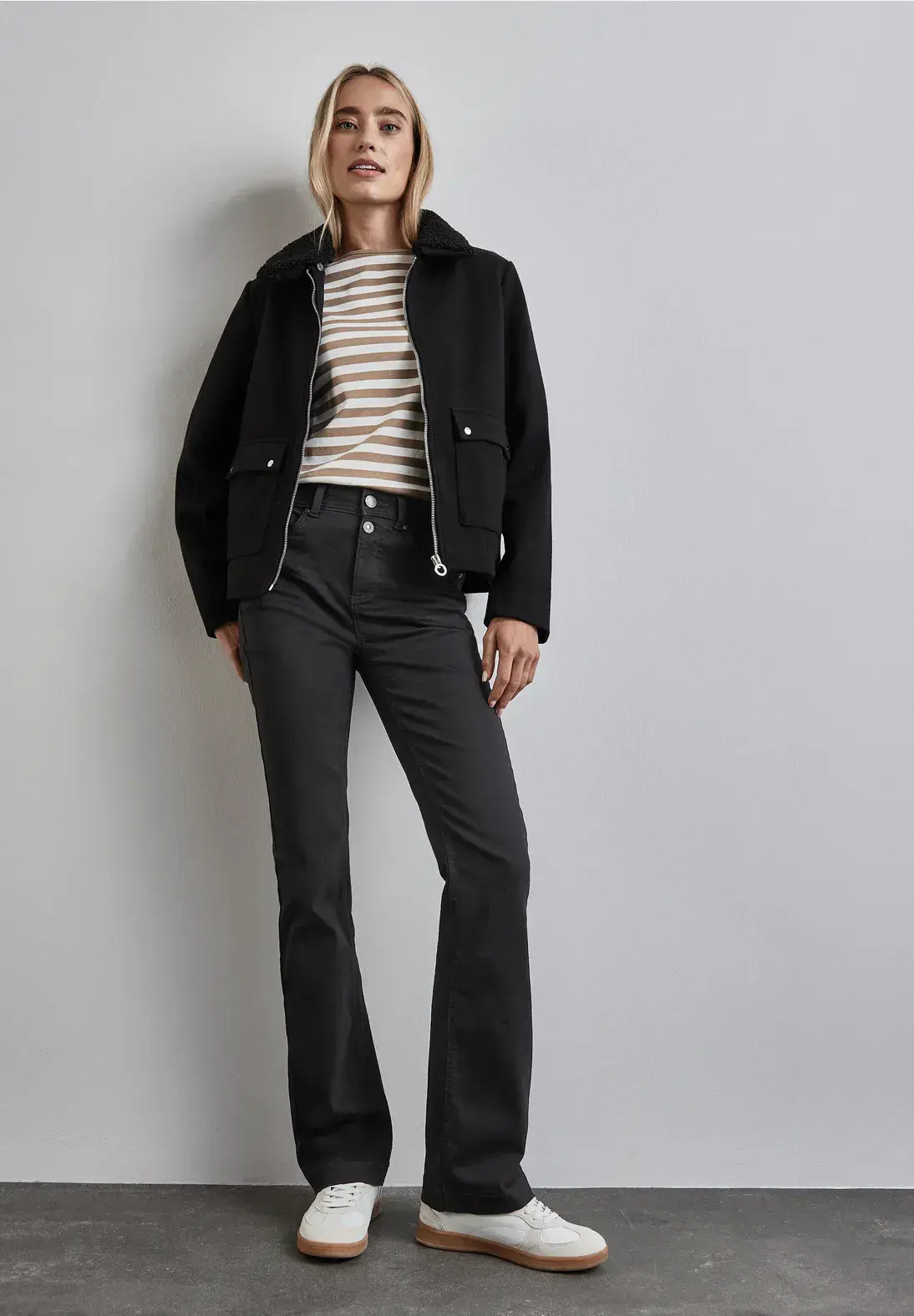 【Anyone more】Prue black denim stitch set-up Street One Bootcut Denim Jeans Black 377780