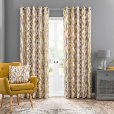 Triangle Curtains ochre