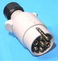 12S 12v 7 pin plastic trailer plug. (TP710)