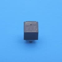 20A Relay Separate fixing bracket. Double contacts & output. Form B (2795)