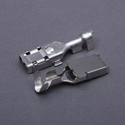 8mm Power Terminals for 4-6mm cable (3-7660)