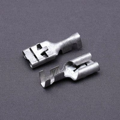 9.5mm terminal for HD relay base. 7-10mm cable (3-3692/10)