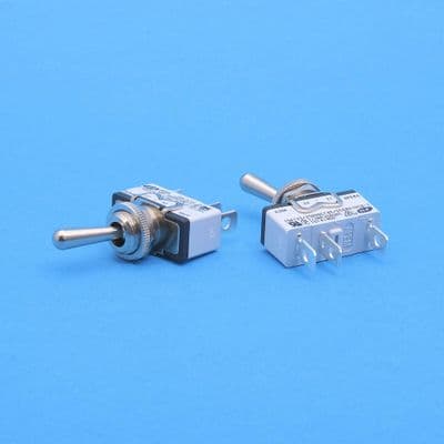 Apem SPDT on-on metal toggle switch 15A at 12v. (MTS52)