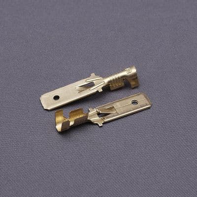 Brass 6.3mm male terminal for 0.75-2.5mm cable with latch (3-2920/10)