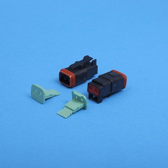 DT 2 way plug. Black. Including wedgelock. (DT06-2S)