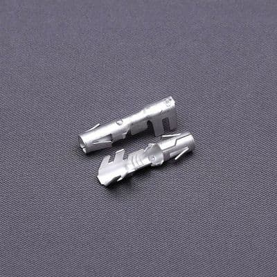 Female terminal for fuel pump with screw on cap. 3.5mm dia. (3-1564)