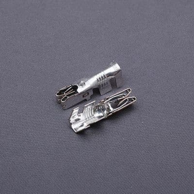 Fuse holder terminal with additional spring for 4-6mm cable (3-7922/10)
