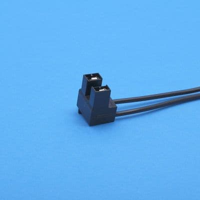 Pre-wired headlight connector for H7 bulbs. 135mm tails. (HEADCONH7)