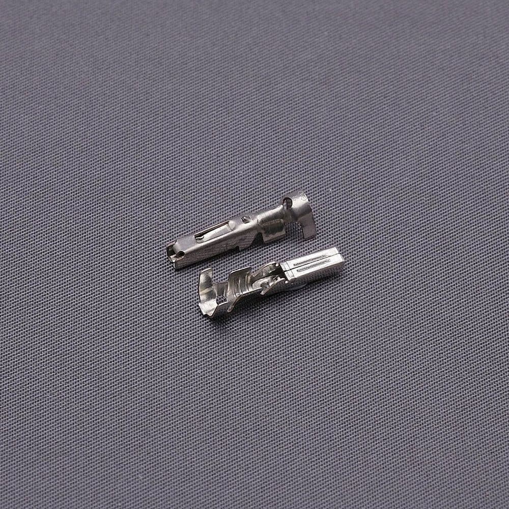 Sec Rsc Box Connector Small Superseal connector terminal female Red Sec lock 3-5560/10