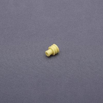 Small Superseal connector yellow wire seal (3-7740/10)