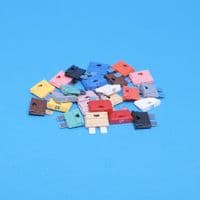 Standard Blade Fuses.
