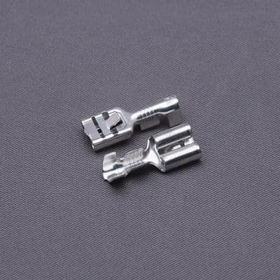 Tin plated 6.3mm female terminal with latch 1.5-2.5mm cable. (3-2922-2/10)