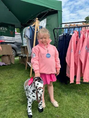 GIBSONS Q ZIP - LILY