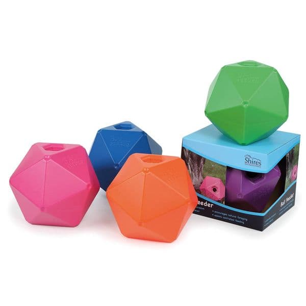 Shires Ball Feeder