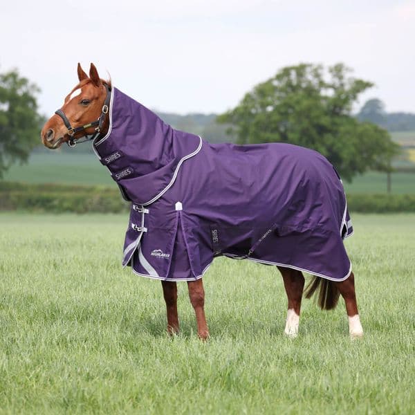 Shires Highlander Original 100 Turnout Rug & Neck Set