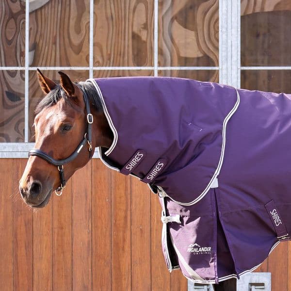 Shires Highlander Original Lite Neck Cover -Navy