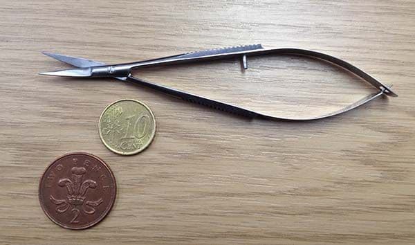 Curved Micro Scissors