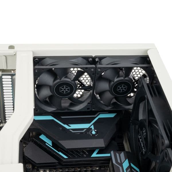 Silverstone FLP01 Retro-inspired HTPC Case