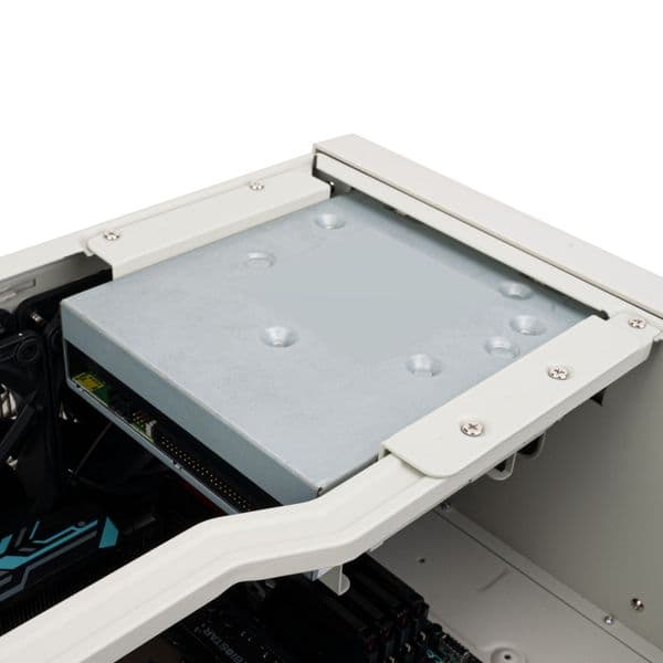 Silverstone FLP01 Retro-inspired HTPC Case