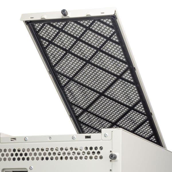 Silverstone FLP02 Retro-inspired tower with high performance cooling and expansion support