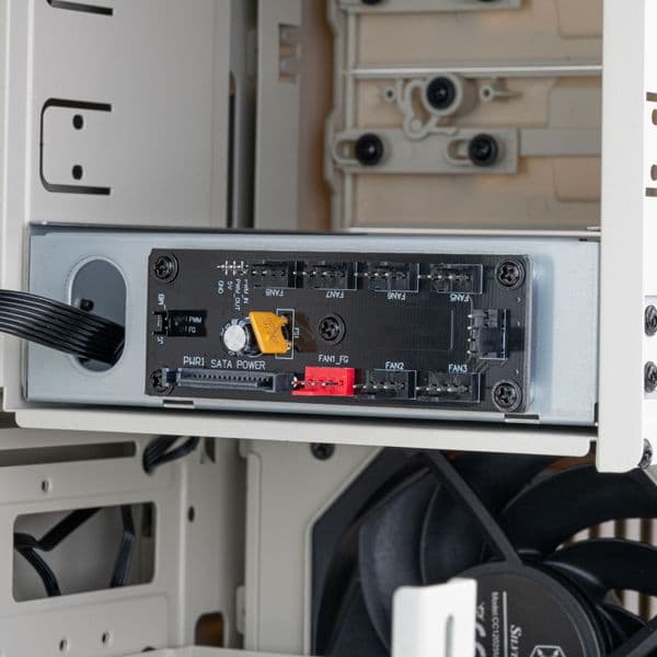 Silverstone FLP02 Retro-inspired tower with high performance cooling and expansion support