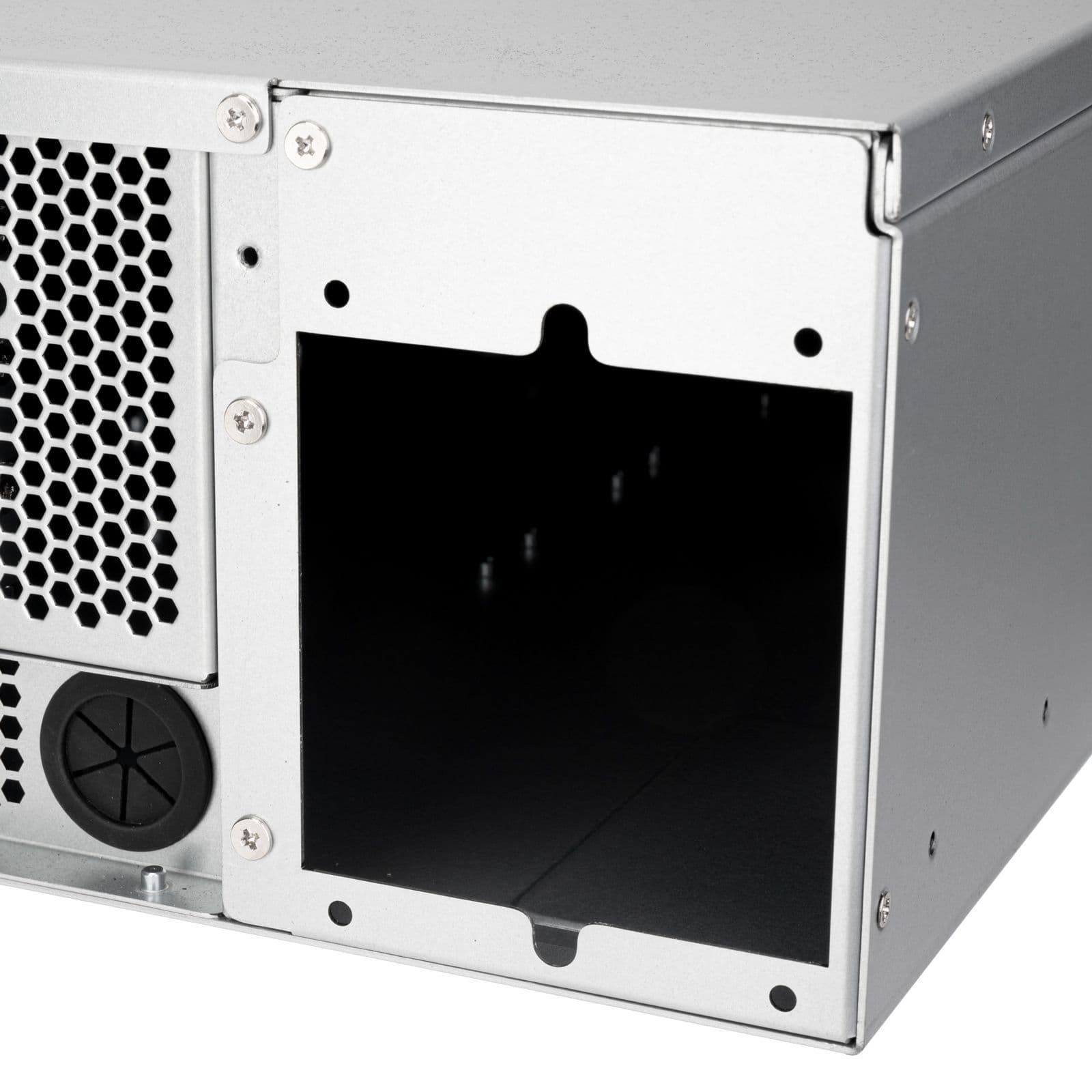 Silverstone RM32 - 3U Rackmount Server Chassis supporting 4-slot High ...