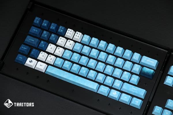 Traitors Yuki Onna PBT Dye-Sub 109Keycap Set UK Layout