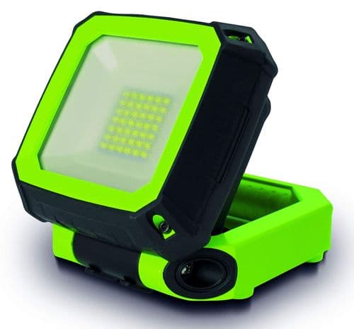 Luceco Compact Magnetic USB Charged Work Light Green