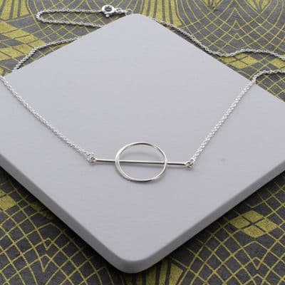 Circle And Bar Minimal Necklace