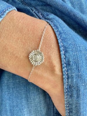 Daisy Bracelet
