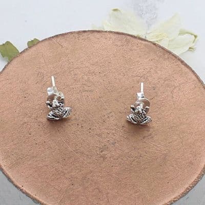 frog stud earrings