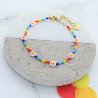 Little Rainbow daisy bead bracelet