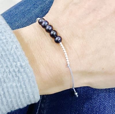 Pearl Beaded Friendship Bracelet