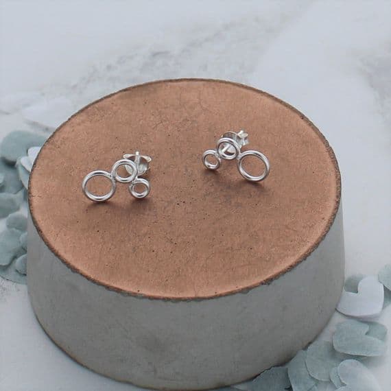 Triple Graduating Circle Stud Earrings