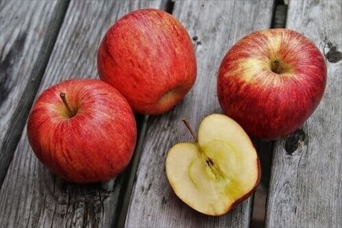 Is Eating an Apple Daily Truly Beneficial for Your Health?
