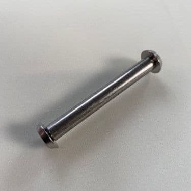 Mainsheet hanger pin