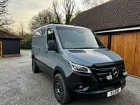 Gecko Van Chameleon MERCEDES SPRINTER 2019+ 4  Spot light Grill MOUNT