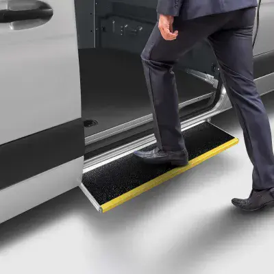 Step series E1, 1200 mm	Sprinter from 2018 Front-wheel drive