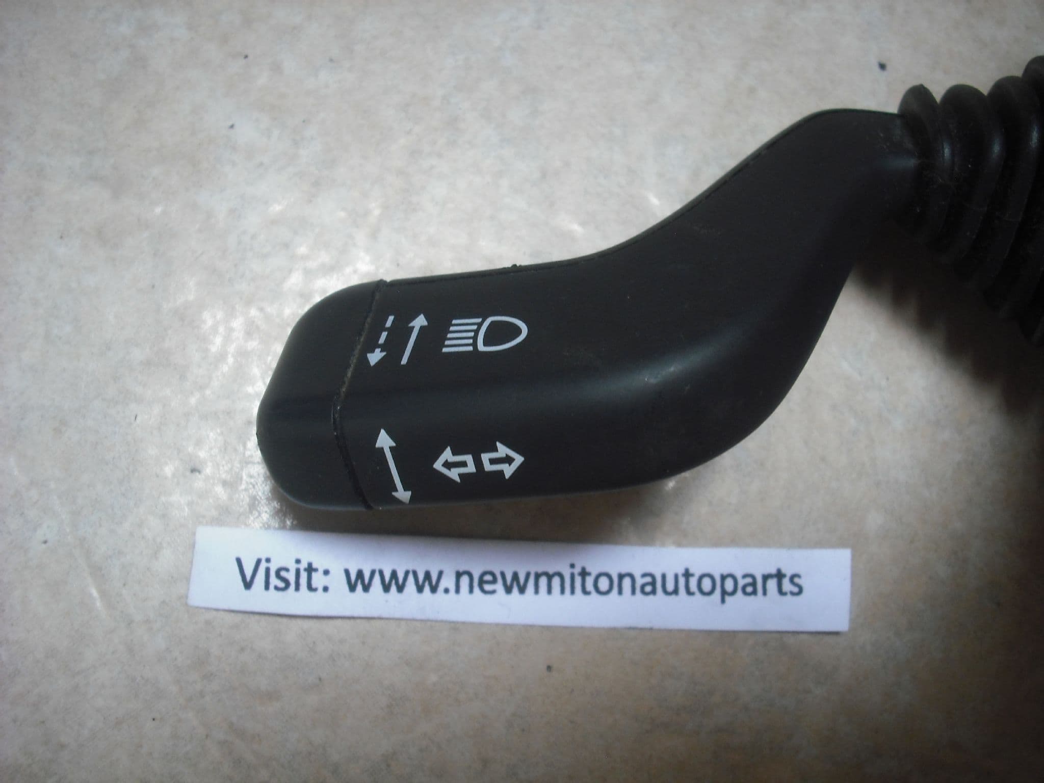 09 185 413 122 687 00 VAUXHALL CORSA C INDICATOR FLASHER HEADLIGHT